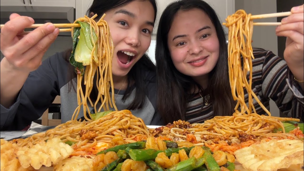 Mukbang with Sangita D🍝 Reading week diaries📚#mukbang #food #noodles #shrimp #fries