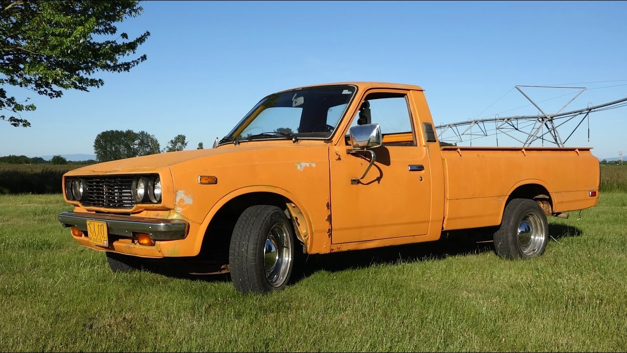День мойки и дорожный тест — пикап Toyota SR5 77 года