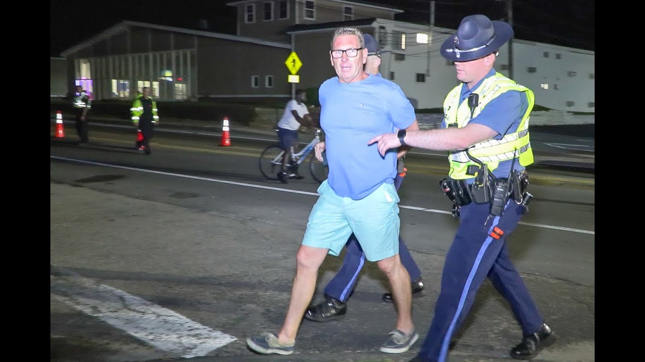 STATIES CONDUCT WELL-ORGANIZED SOBRIETY CHECKPOINT IN YARMOUTH… (NOT EVERYONE WAS THRILLED ABOUT IT)