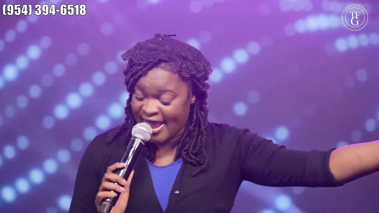 Adoration et Louange avec Sr. Rebecca Raymond