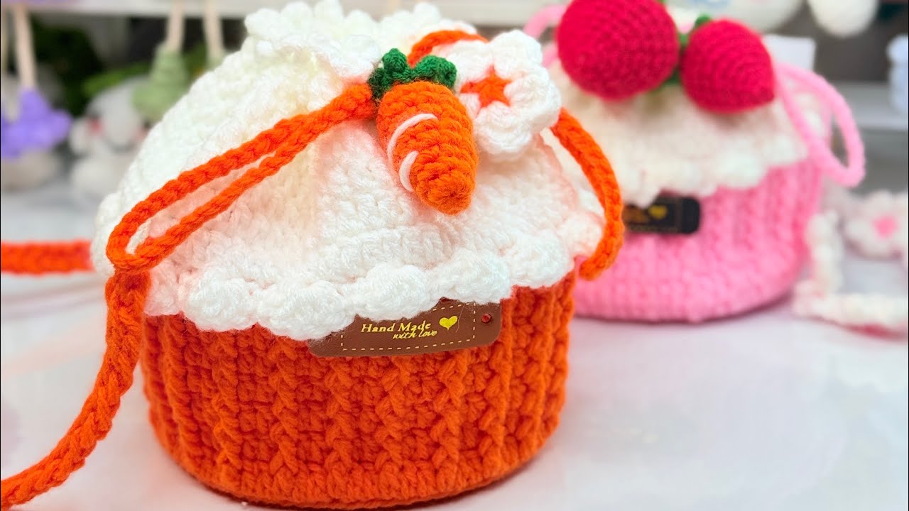 How to crochet a cake bag? For beginners