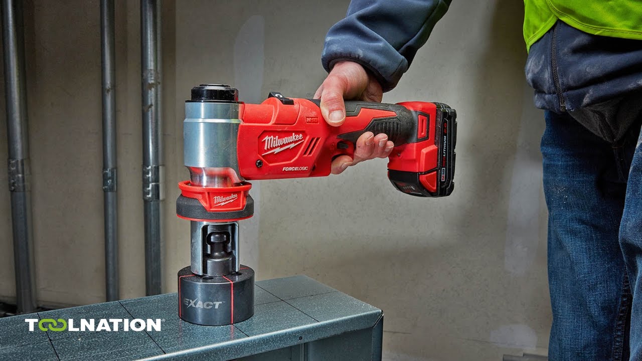 MILWAUKEE M18™ FORCE LOGIC™ 10T Knockout Tool