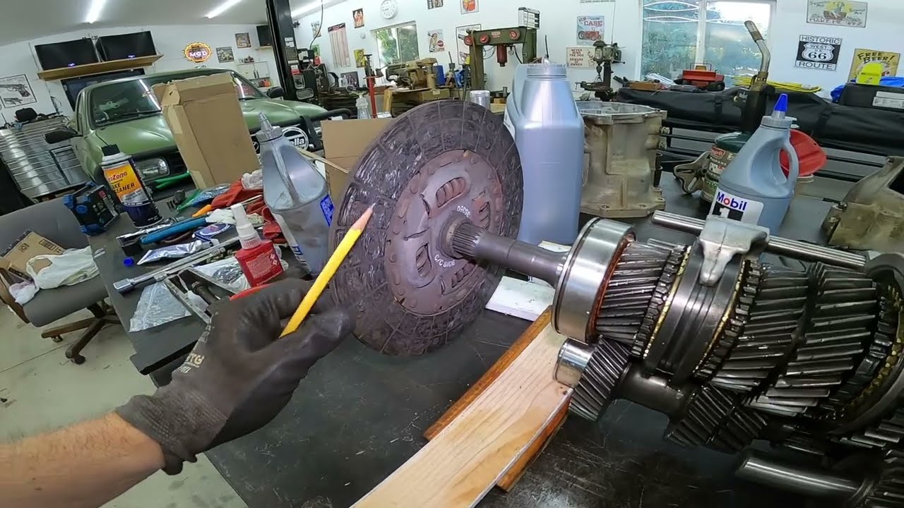 Описание 5-ступенчатой ​​механической коробки передач Toyota Tacoma R150 1996 года выпуска.