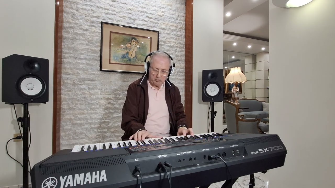 Wonderful Land -The Shadows-Cover on Yamaha psr SX700 @nabilmattar2322 