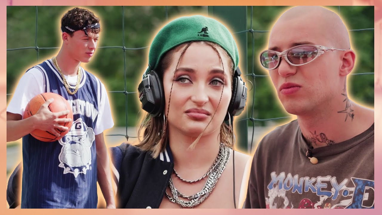 Żabson uczył Filipa, jak uwodzić Olę. 