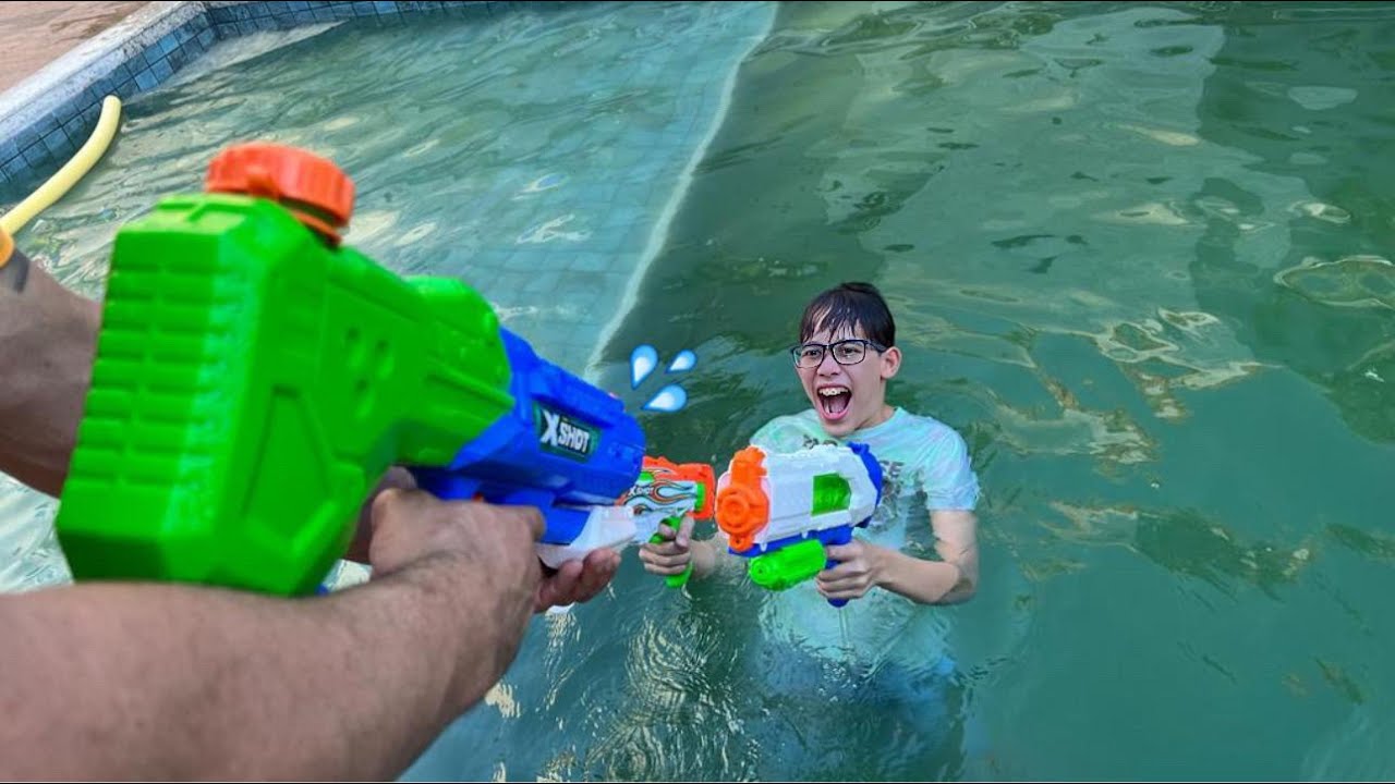 O PIQUE ESCONDE MAIS DIVERTIDO com Lucas e Papai