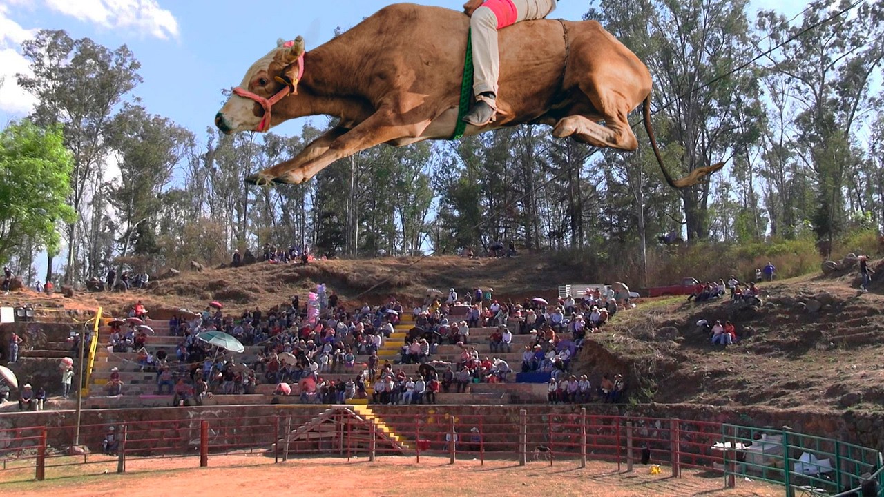 ¡NO SE DECIDIAN RAPIDO A MONTAR LOS TOROS!! JARIPEO TZURUMUTARO MICH. LA HERMANDAD JALISCIENSE 2026