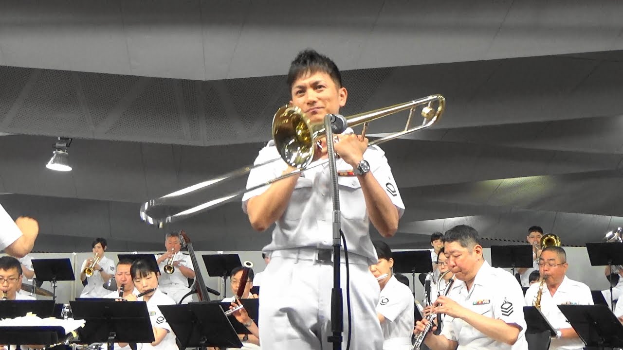 ¿Quién será? (Sway) - Japanese Navy Band