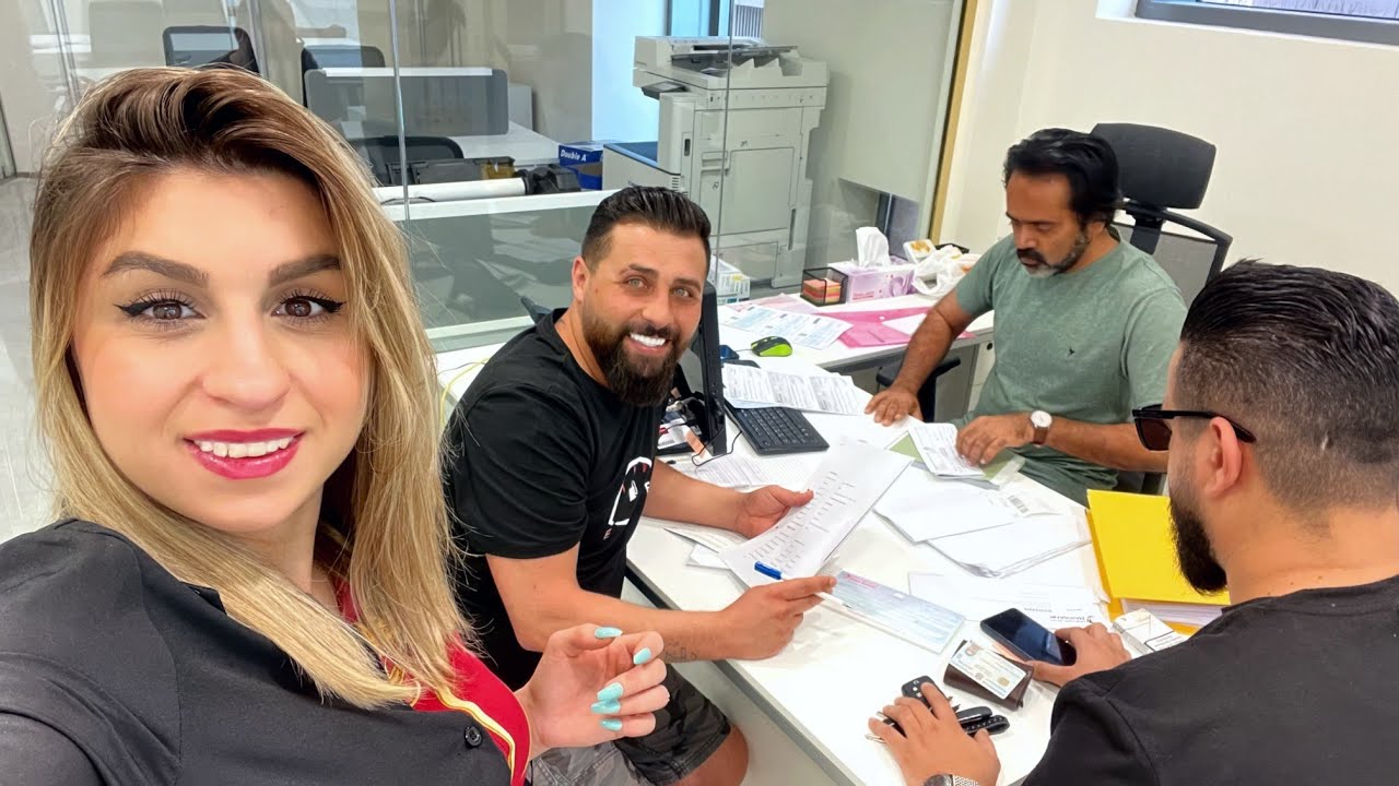 أخيراً وقعنا عقد بيتنا في الإمارات🏠😍