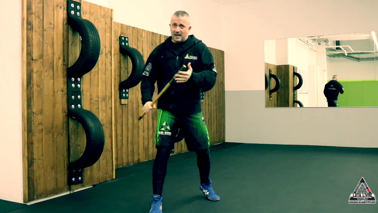 Krav Maga - Verteidigung mit einem Kurzstock