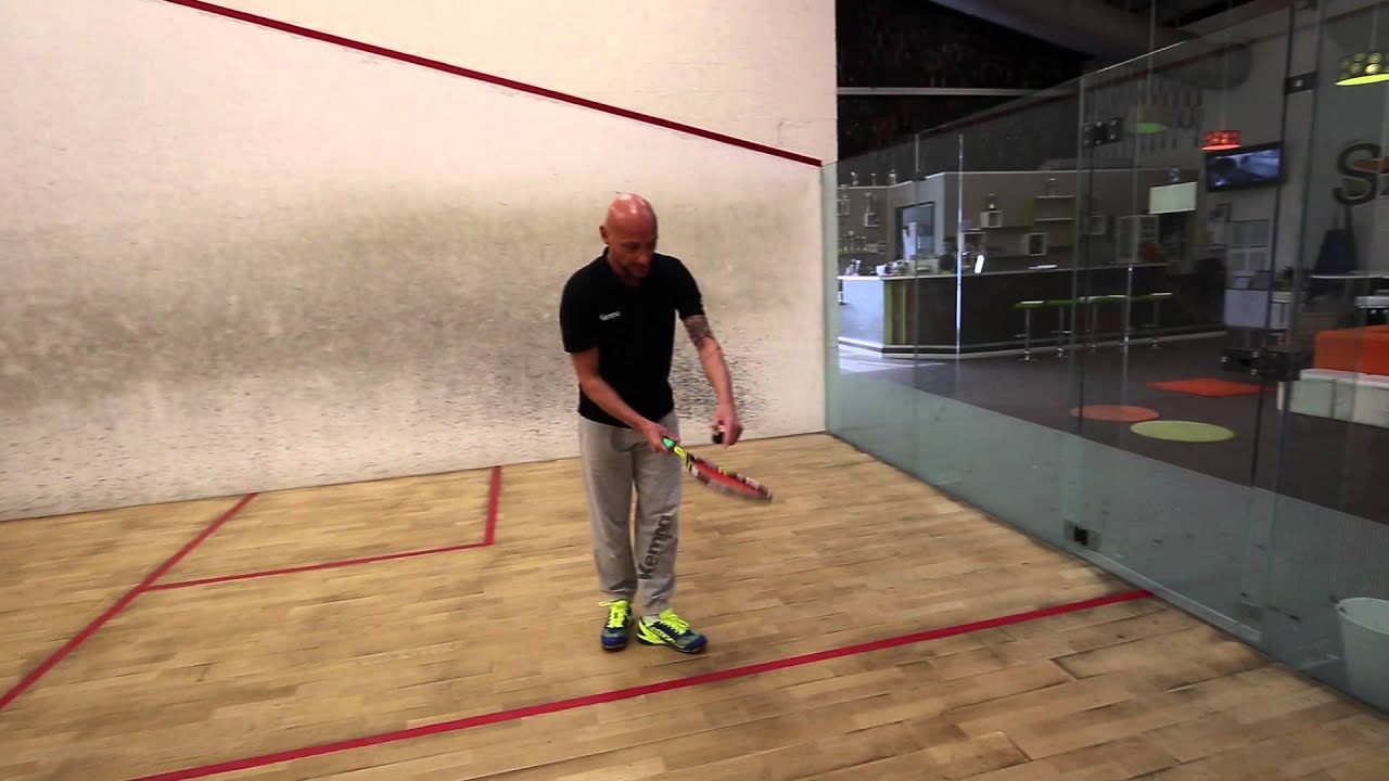 La vitre arrière au squash