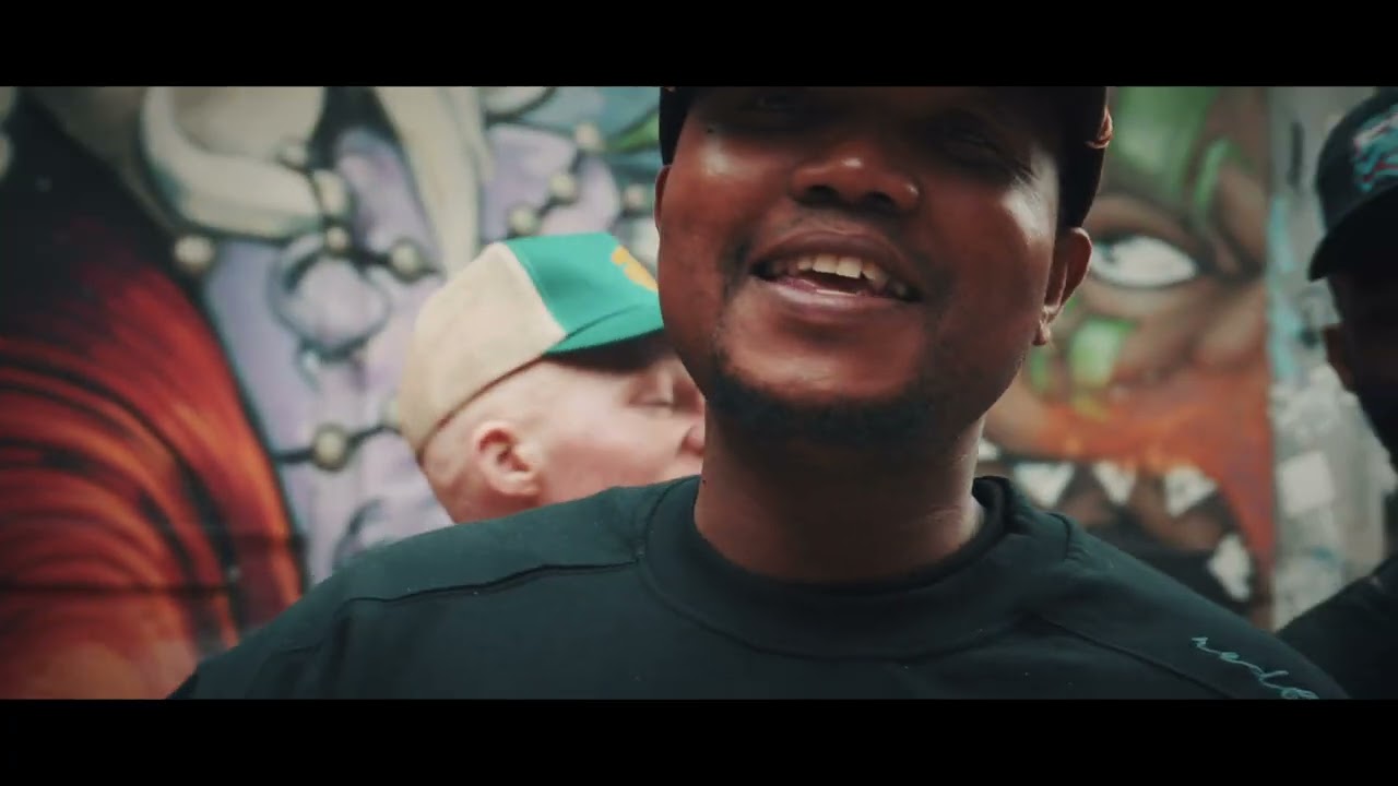 MANDLA GENUKA FT FLASH IKUMKANI & GXARHA SA   IMITHANDAZO VISUALIZER