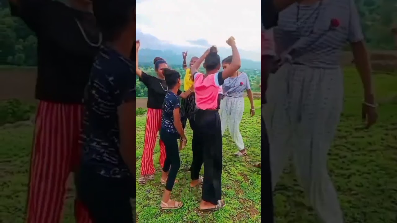 Puray Kaje Patavane Jugadya bannu || New Adivasi Girls Dance || #shorts #viral #trend