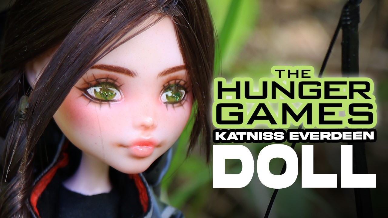 KATNISS EVERDEEN 🔥 | Hunger games | Custom Draculaura doll repaint | PIXIENATORY