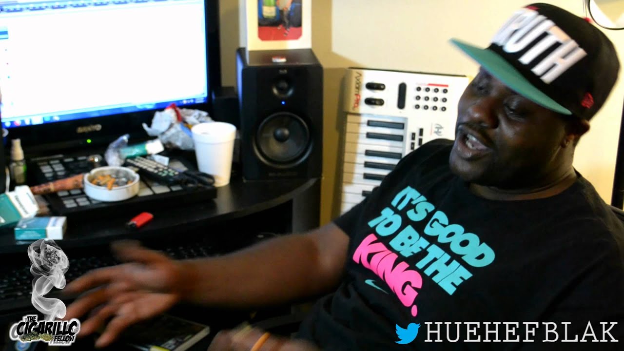 Cigarillo Fellow Smoke Session (HueHef ep1).mp4