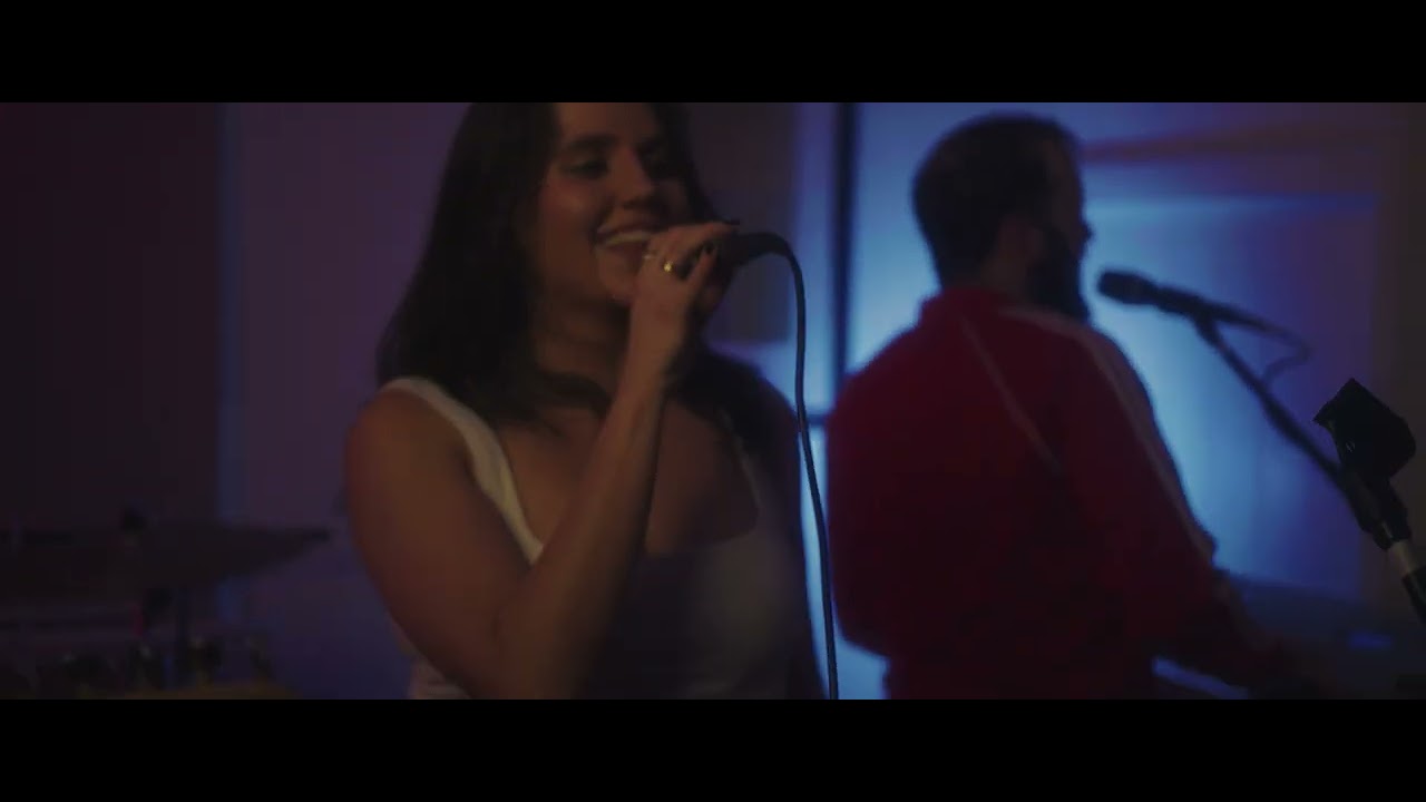 Hilz - Lie in Grey (Official Music Video)