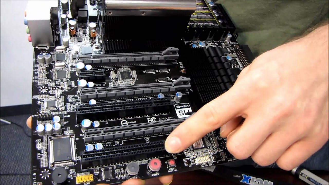 EVGA X58 FTW3 Core i7 Extreme SLI Motherboard Unboxing & First Look Linus Tech Tips