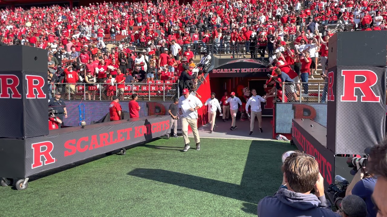 2021 Rutgers Scarlet Knights Football walk out / Knight on Horse intro