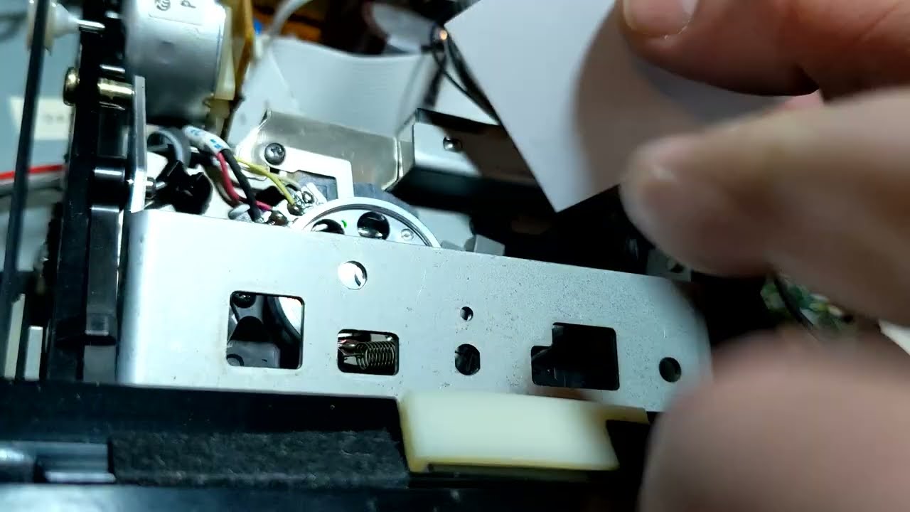 How to clean DAT or VCR drum head for free? Head cleaning