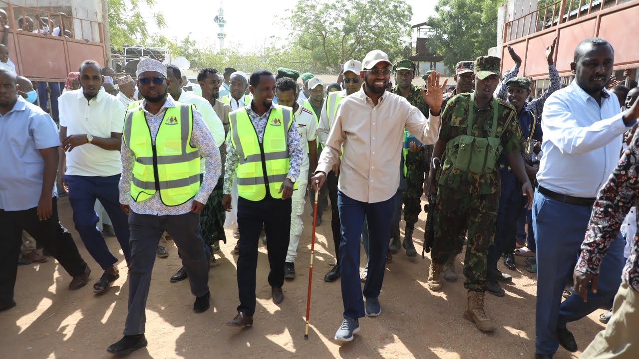 Governor Mohamed Adan Khalif officially launched school feeding program at Mandera D.E.B school 