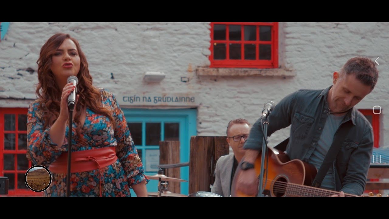 This Country Girl - Johnny Brady & Caitriona O'Sullivan