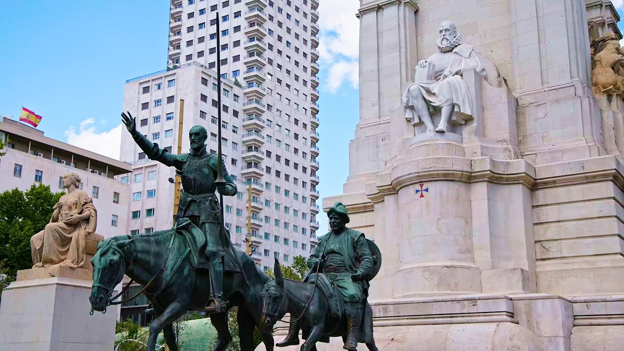 Madrid Full Walking Tour 15/16 - Palacio Real - Templo de Debod - Monumento a Cervantes - España
