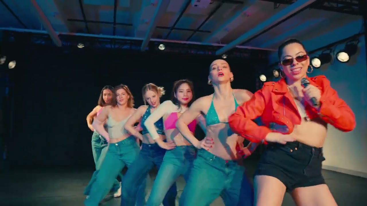 MY HUMPS Live Stage Concept - The Black Eyed Peas - Choreography by: Chiara Espero