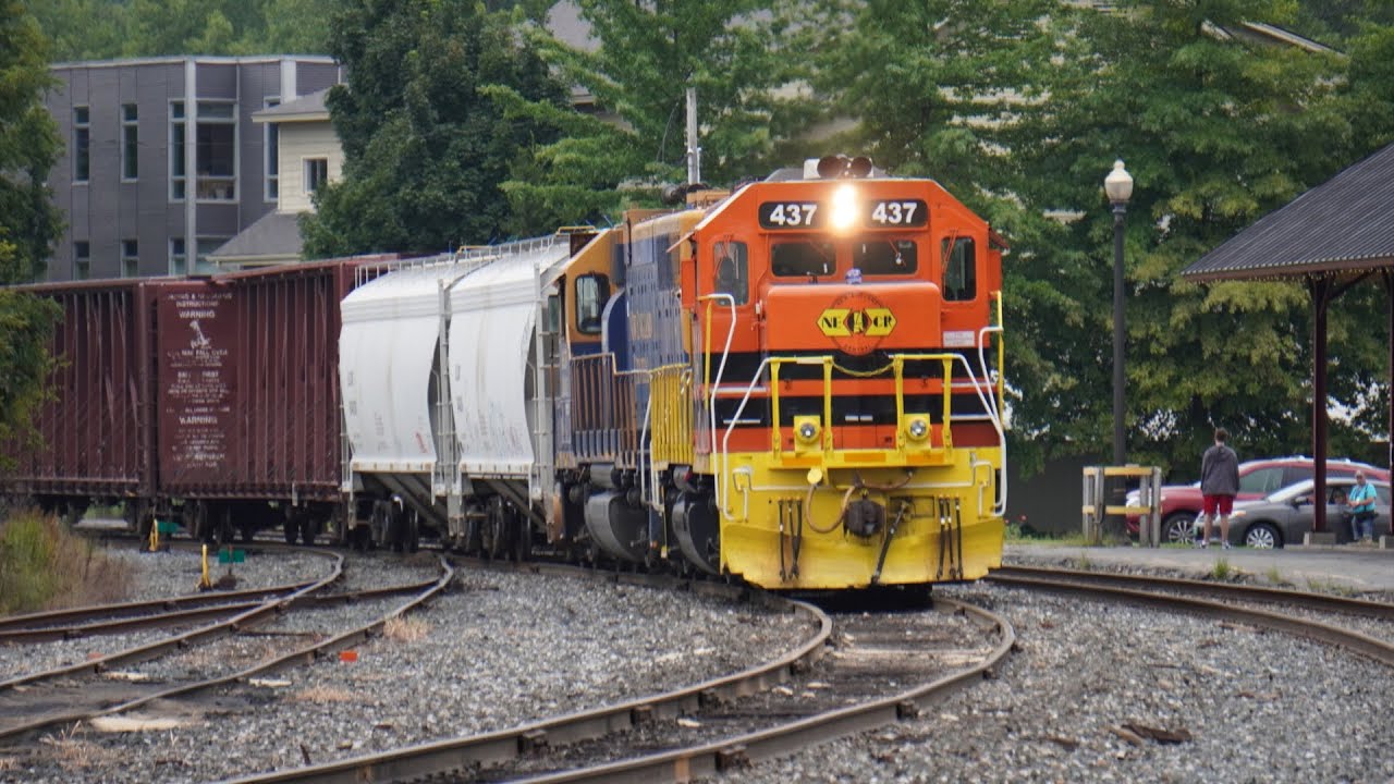 Railfanning White River Junction with Amtrak Phase 7!