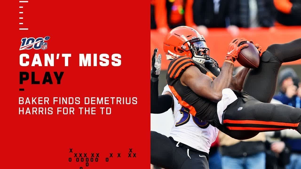 Baker Slings It to Demetrius Harris for the TD