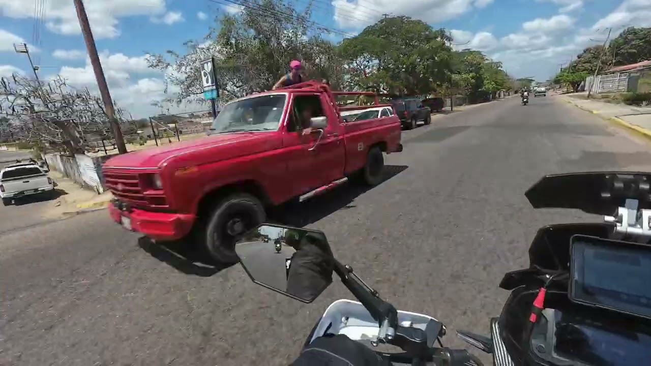 Retorno a casa desde Valle la Pascua Finca El Saman #dongato #mototurismo #motovlog #travel 