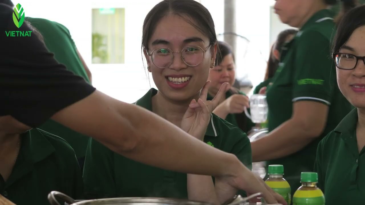 Tất niên Vietnat 2025