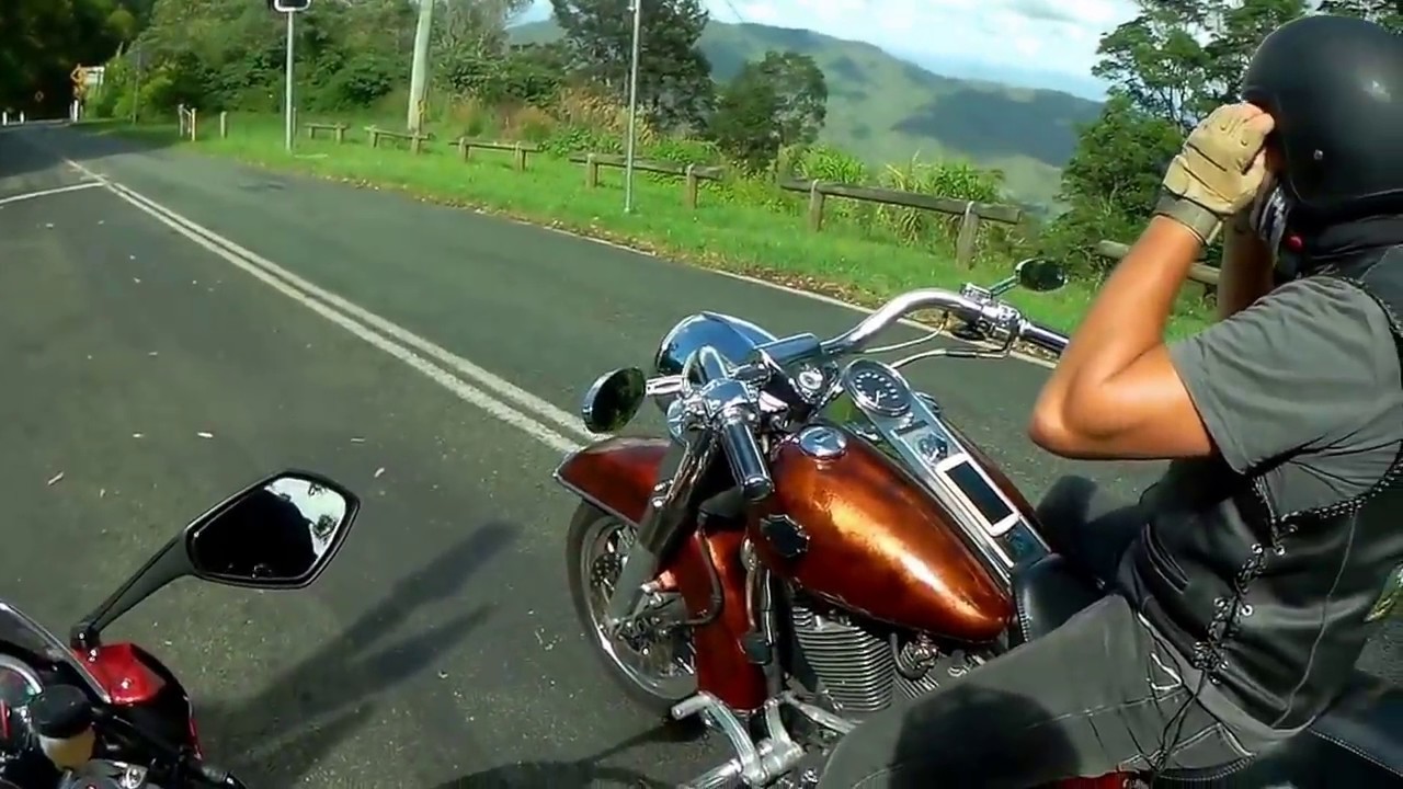 Gold Coast motorcycling - Riding with Bazza