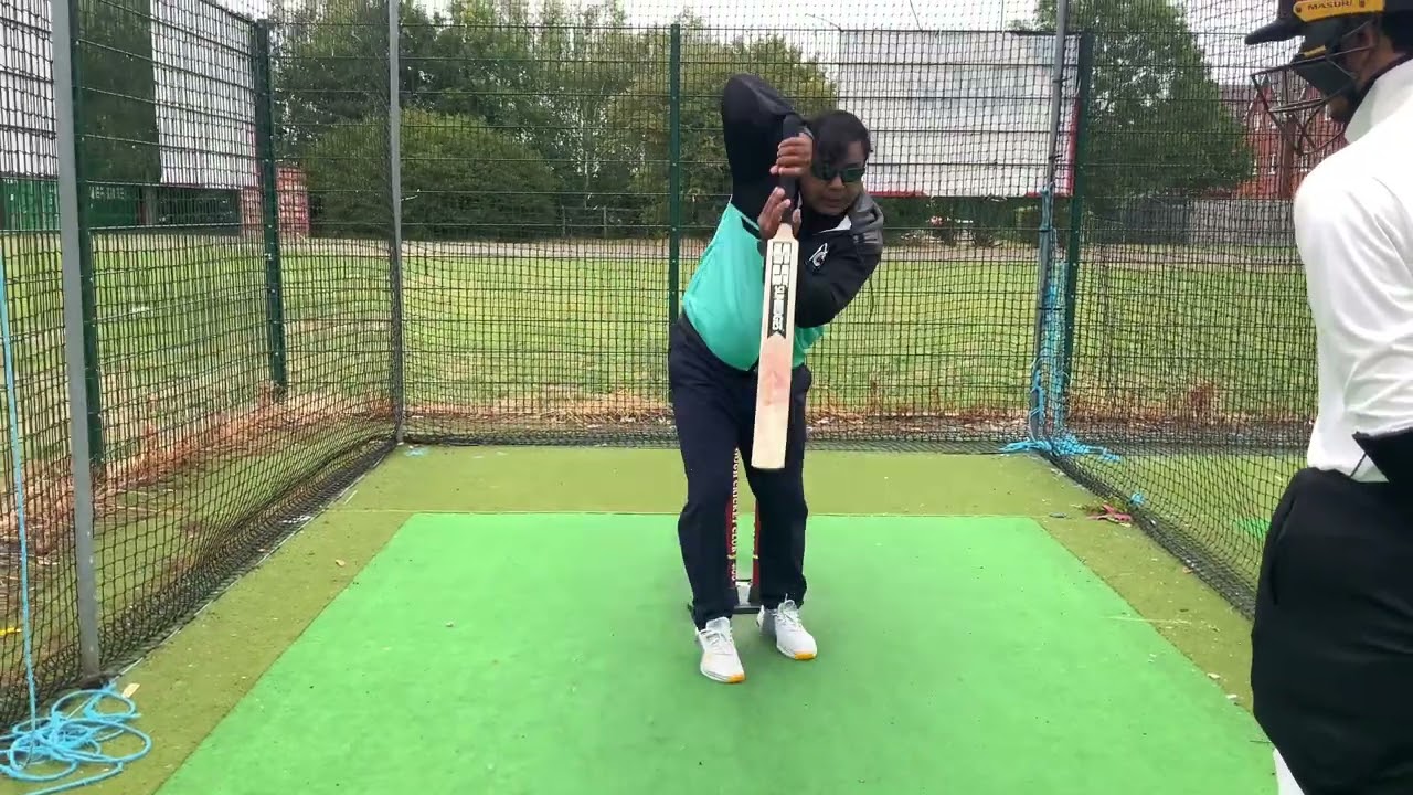 Some tips for back foot position.. #battingtips#cricketcoaching#mumbaicricketclub
