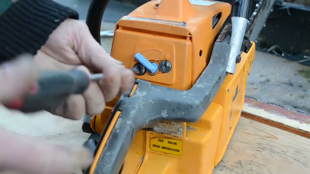 Setting Up the Partner 5000 chainsaw