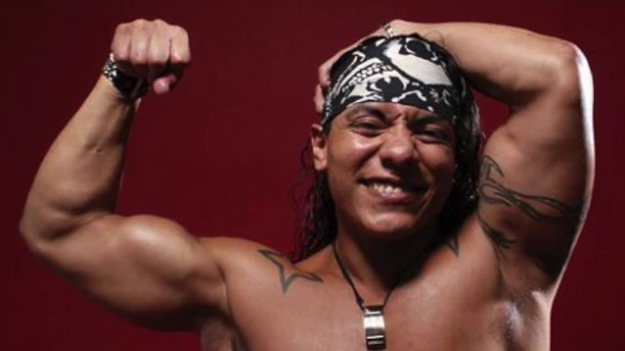 Juventud Guerrera SINGS his new song for K100