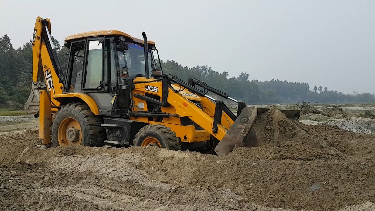 JCB Backhoe Working on Mud - JCB Collecting Mud and Sand - JCB VIDEO