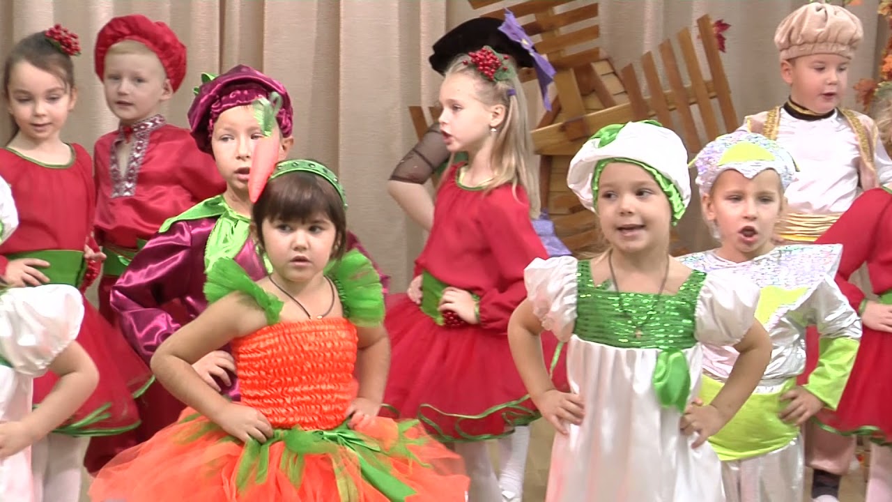 Свято Осені в старшій групі! Восени за селом приземлилось НЛО!