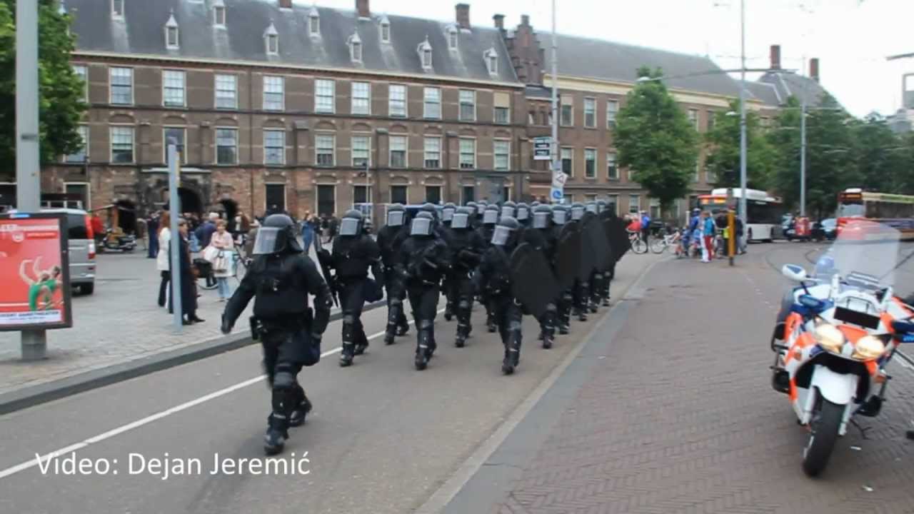 31-05-2012: Overdracht commando Koninklijke Marechaussee - Binnenhof, Den Haag
