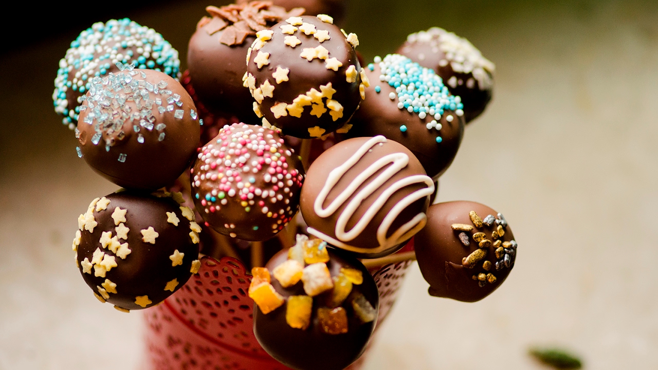 Ciasto na patyczkach (cake pops)