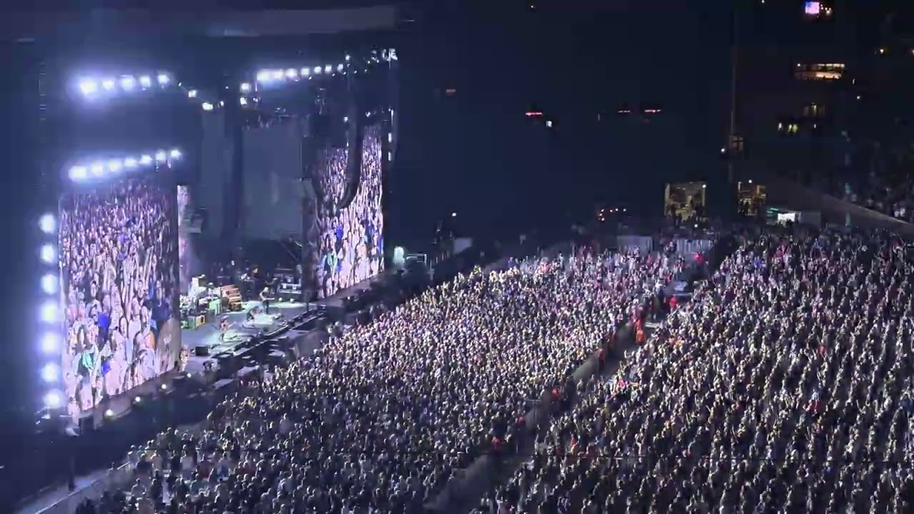 Pearl Jam - Jeremy + Alive (Chicago, Wrigley Field, 8/30/2024)