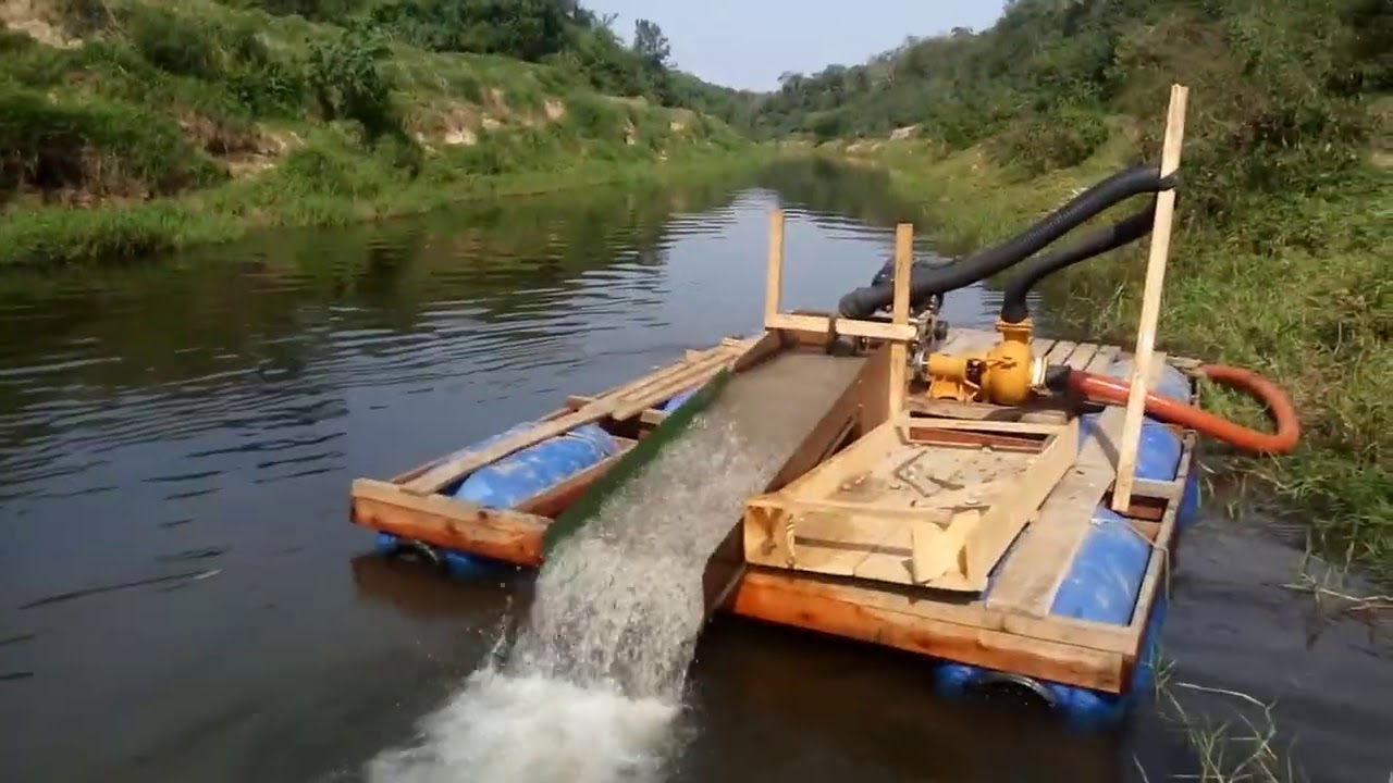 DRAGA PARA OURO E DIAMANTE EM FUNCIONAMENTO .