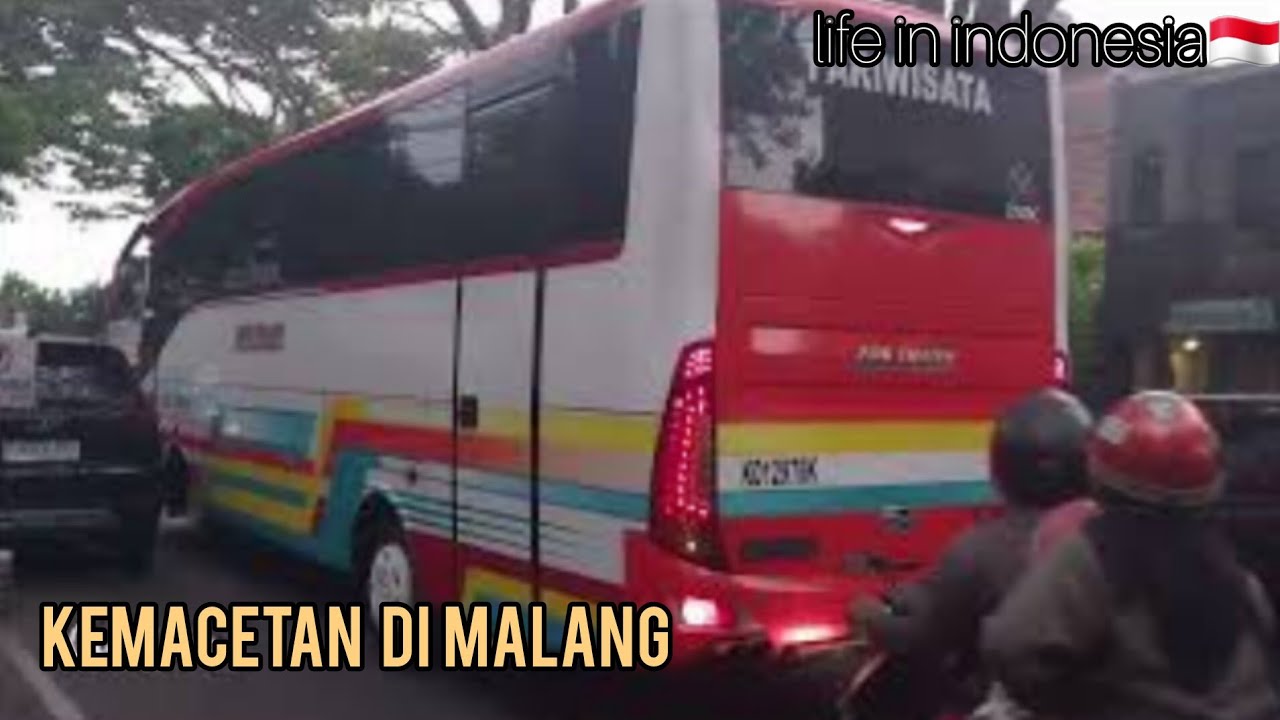 SUASANA KEMACETAN JALANAN KOTA | TUR JALAN KAKI KOTA MALANG🇮🇩