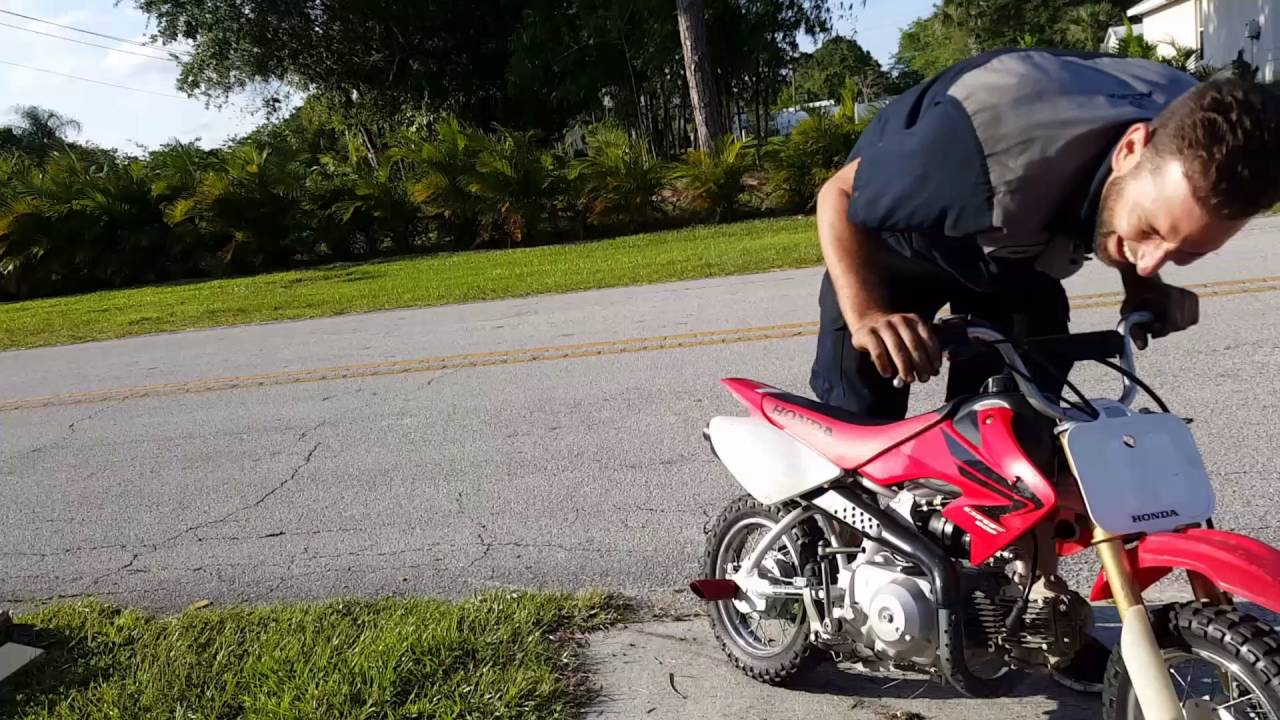SQUADS STUNT CRF50 WHEELIE FAIL! BEST CRASH EVER?!