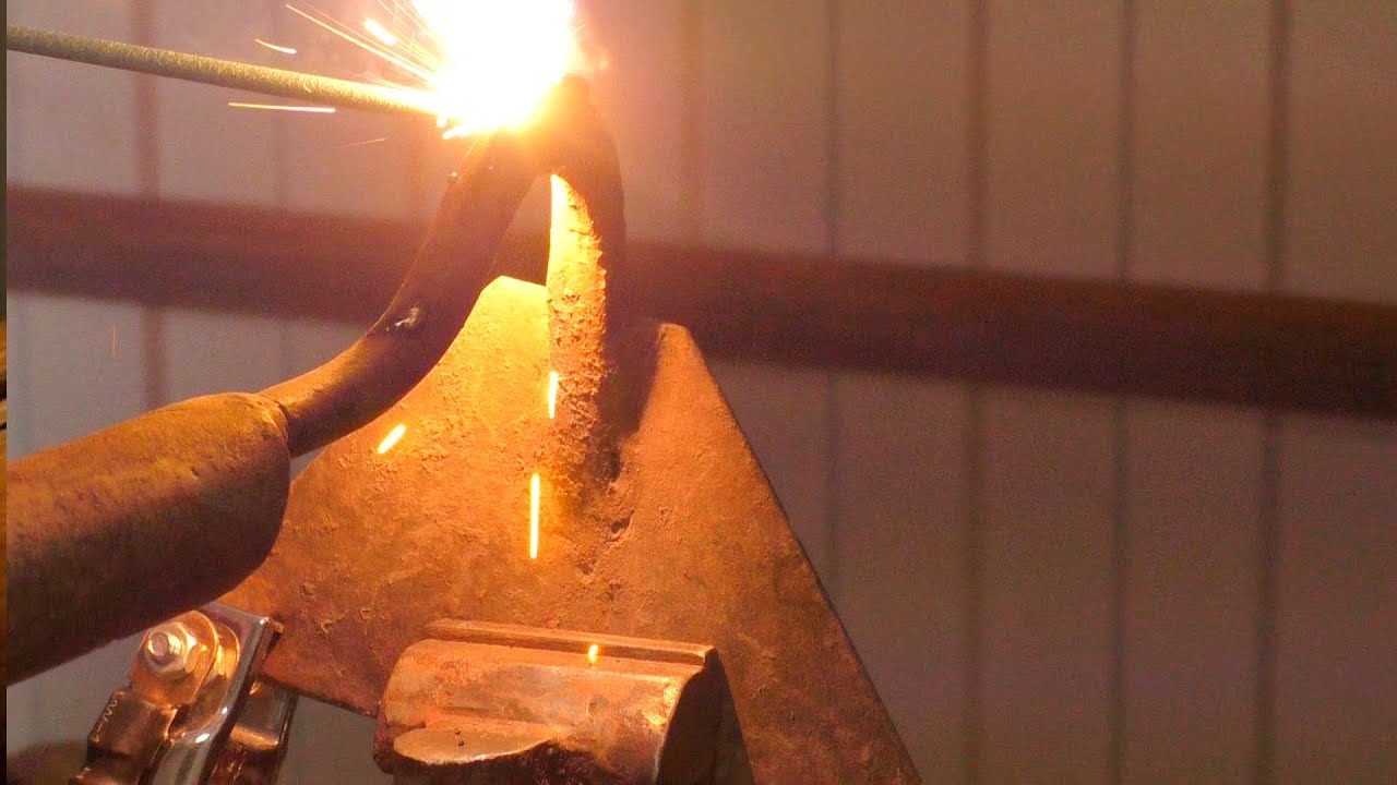 Старая сломанная мотыга превращается в блестящий инструмент asmr