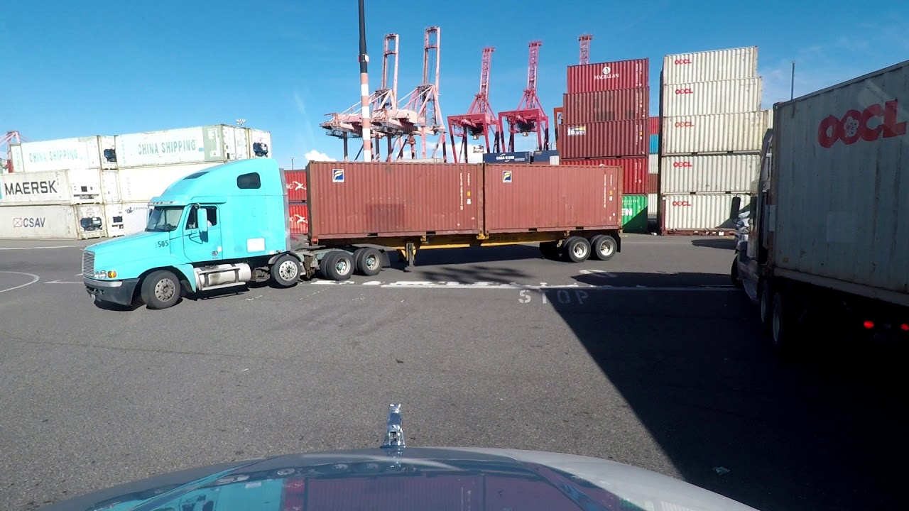 Port Trucking: Is it for you? What it's like