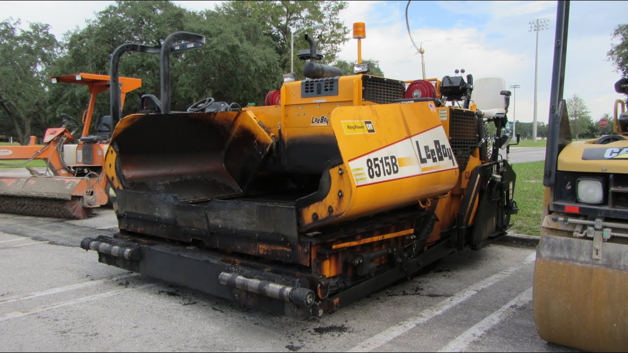 LeeBoy 8515B Asphalt Paver Walk-around