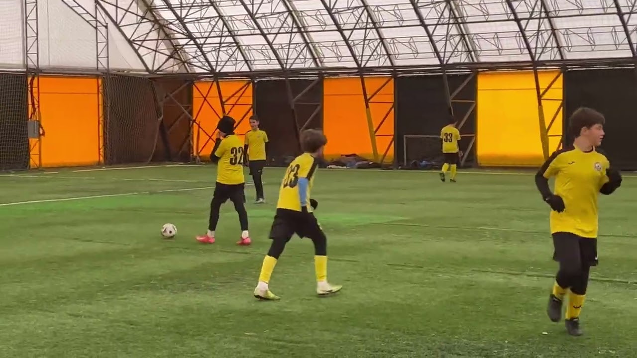 Зимова першість. DFC Deleon-ДЮСШ 24