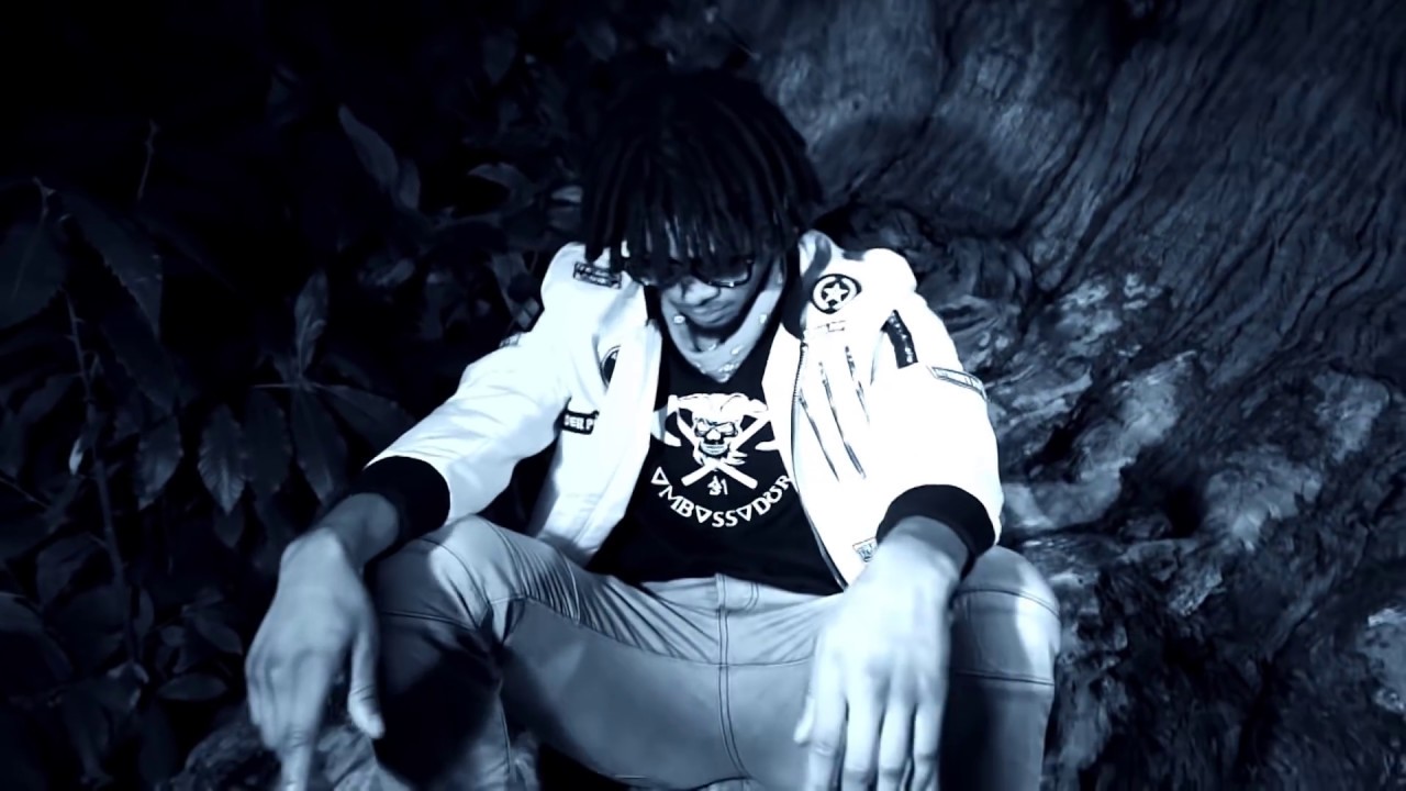 WOLF GVNG- Autrement (Ambassadeur de la musique urbaine dans l'océan Indien) Prod By Ghod beat