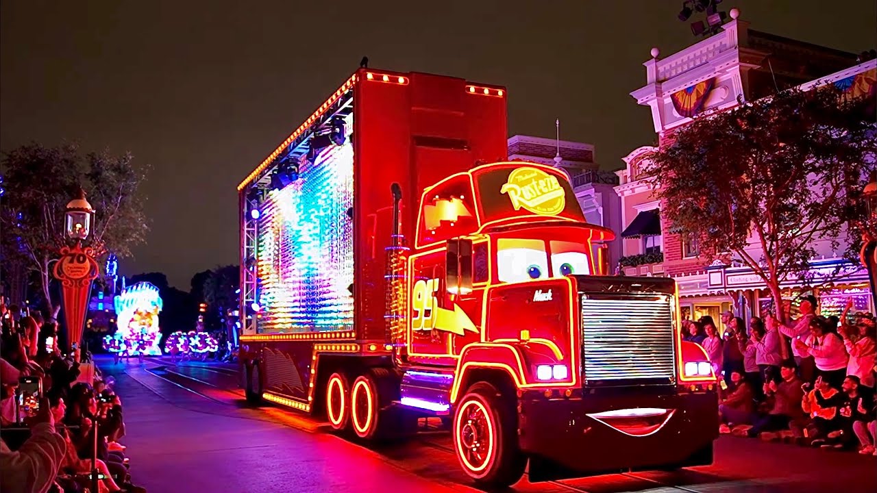 2026 Paint the Night Parade at Disneyland Park | POV 4K
