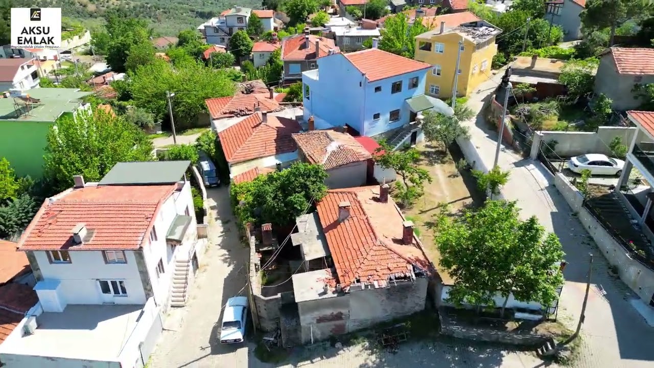Edremit, Altınoluk Narlı'da Deniz Manzaralı,Bahçeli Satılık Müstakil Ev